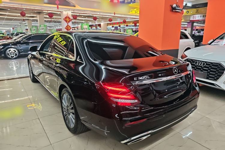 Used Mercedes-Benz E-Class 2020 E 300 L Luxury Model Rear Left 45 Deg