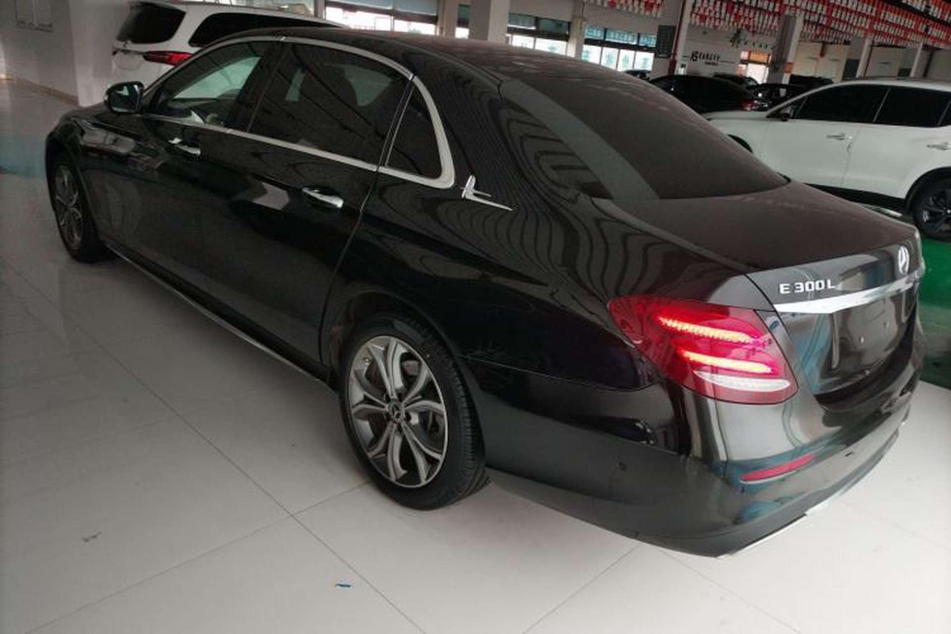 Used Mercedes-Benz E-Class 2020 E 300 L Sport Luxury Edition Rear Left 45 Deg