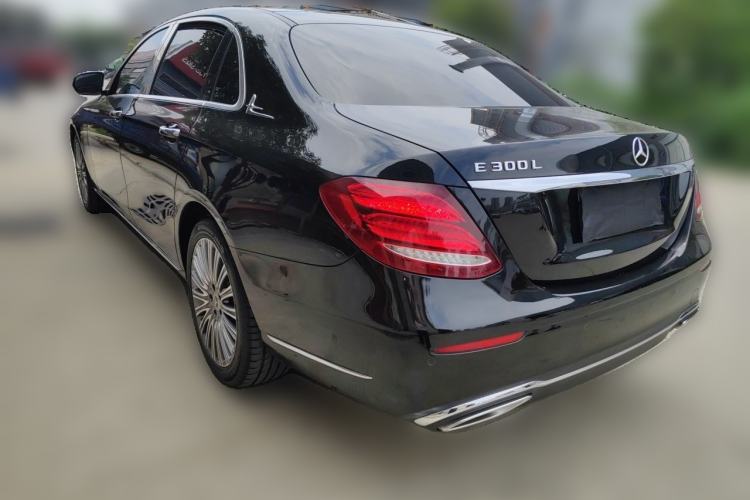 Used Mercedes-Benz E-Class 2020 E 300 L Luxury Model Rear Left 45 Deg