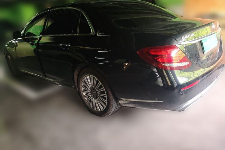 Used Mercedes-Benz E-Class 2020 Restyled E 300 L Exclusive Edition Rear Left 45 Deg