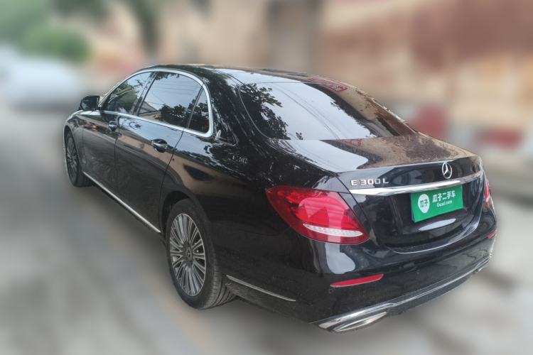 Used Mercedes-Benz E-Class 2020 Restyled E 300 L Exclusive Edition Rear Left 45 Deg
