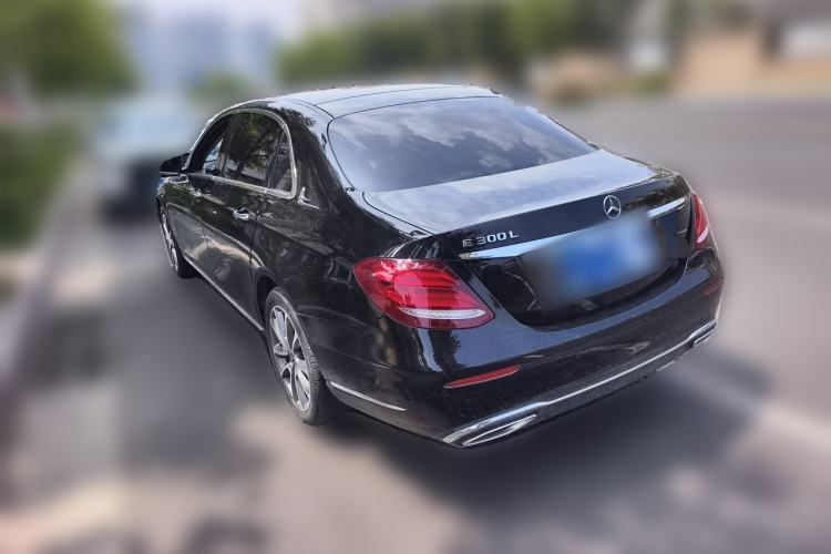 Used Mercedes-Benz E-Class 2020 Facelift E 260 L Rear Left 45 Deg