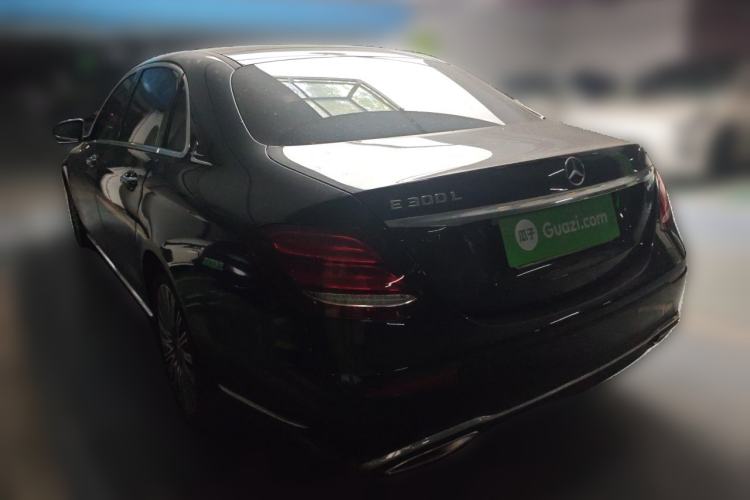 Used Mercedes-Benz E-Class 2020 Restyled E 300 L Exclusive Edition Rear Left 45 Deg