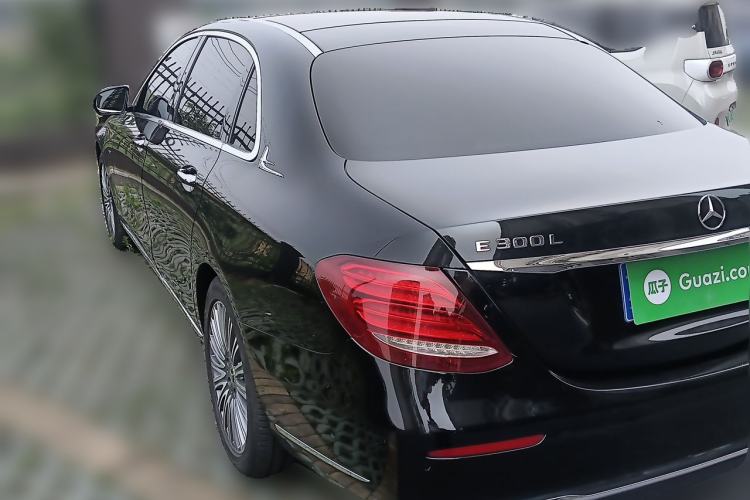 Used Mercedes-Benz E-Class 2020 Restyled E 300 L Exclusive Edition Rear Left 45 Deg