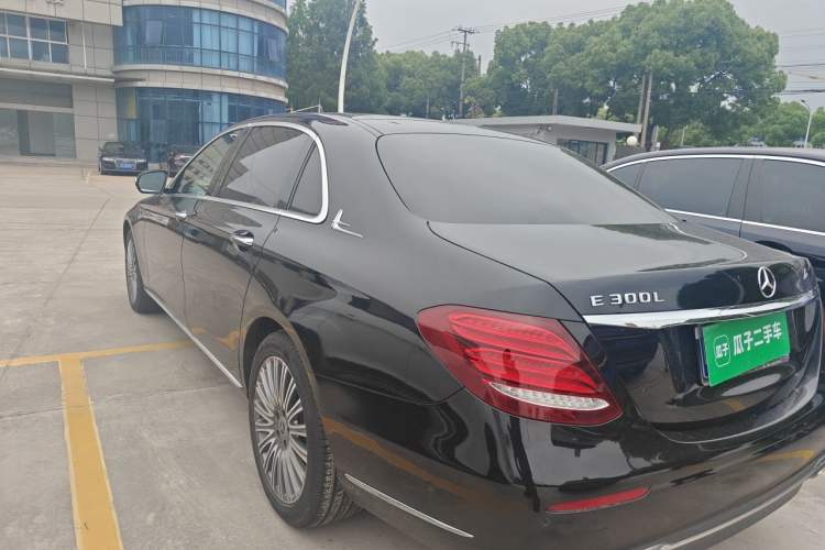 Used Mercedes-Benz E-Class 2020 Facelift E 300 L Stylish Edition Rear Left 45 Deg