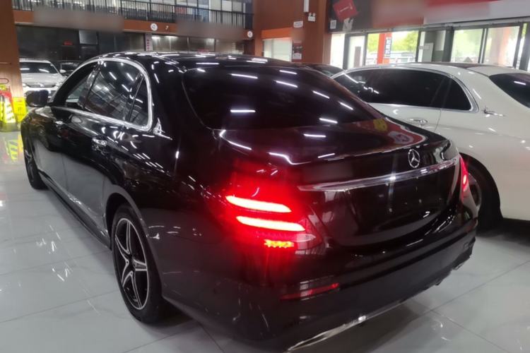 Used Mercedes-Benz E-Class 2020 Restyled E 300 L Sport Exclusive Edition Rear Left 45 Deg