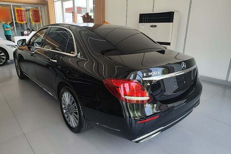 Used Mercedes-Benz E-Class 2020 Restyled E 300 L Exclusive Edition Rear Left 45 Deg