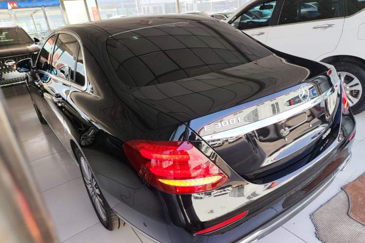 Used Mercedes-Benz E-Class 2020 Facelift E 300 L Stylish Edition Rear Left 45 Deg