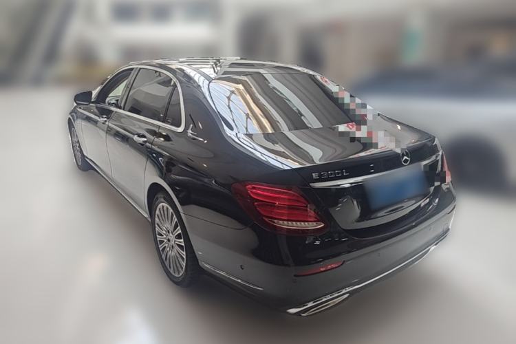 Used Mercedes-Benz E-Class 2020 Restyled E 300 L Exclusive Edition Rear Left 45 Deg