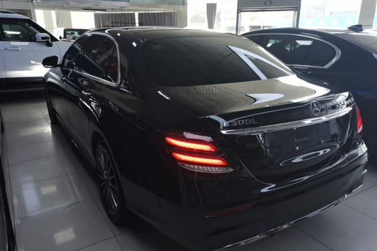 Used Mercedes-Benz E-Class 2020 E 260 L Sport 4MATIC Rear Left 45 Deg