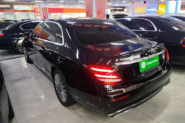 Used Mercedes-Benz E-Class 2020 Restyled E 300 L Exclusive Edition Rear Left 45 Deg