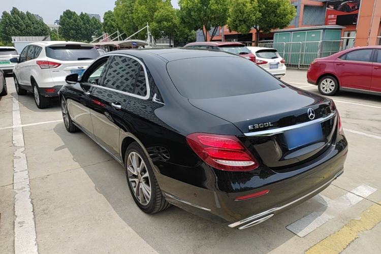 Used Mercedes-Benz E-Class 2020 Facelift E 260 L Rear Left 45 Deg