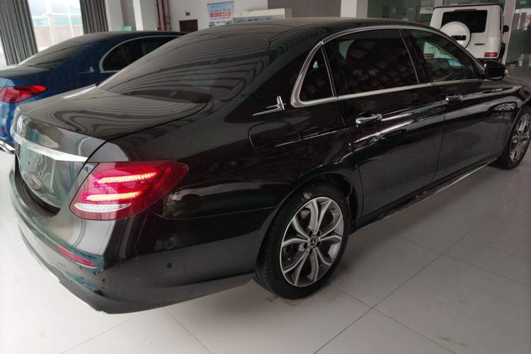 Used Mercedes-Benz E-Class 2020 E 300 L Sport Luxury Edition Rear Right 45 Deg