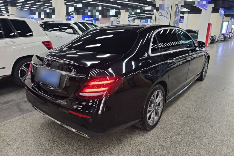 Used Mercedes-Benz E-Class 2020 E 300 L Sporty and Stylish Model Rear Right 45 Deg