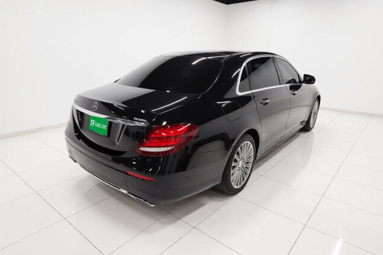 Used Mercedes-Benz E-Class 2020 E 300 L Sporty and Stylish Model Rear Right 45 Deg