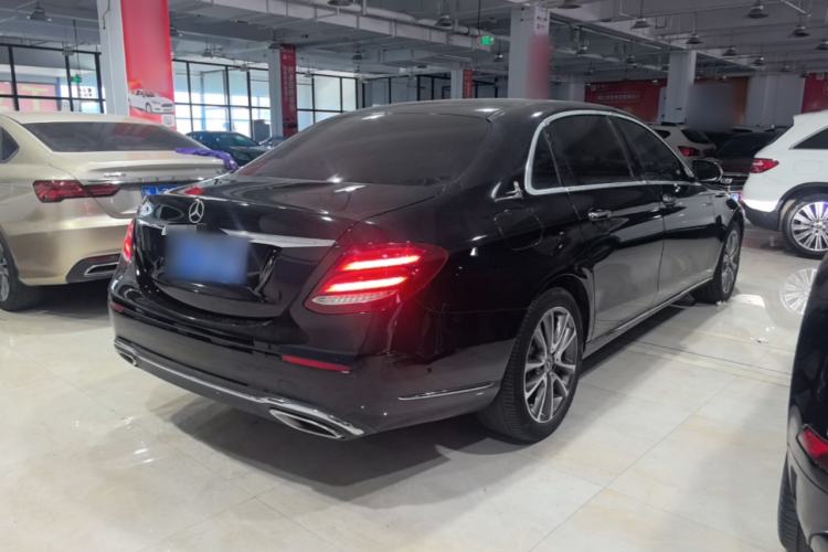 Used Mercedes-Benz E-Class 2020 Facelift E 260 L Rear Right 45 Deg