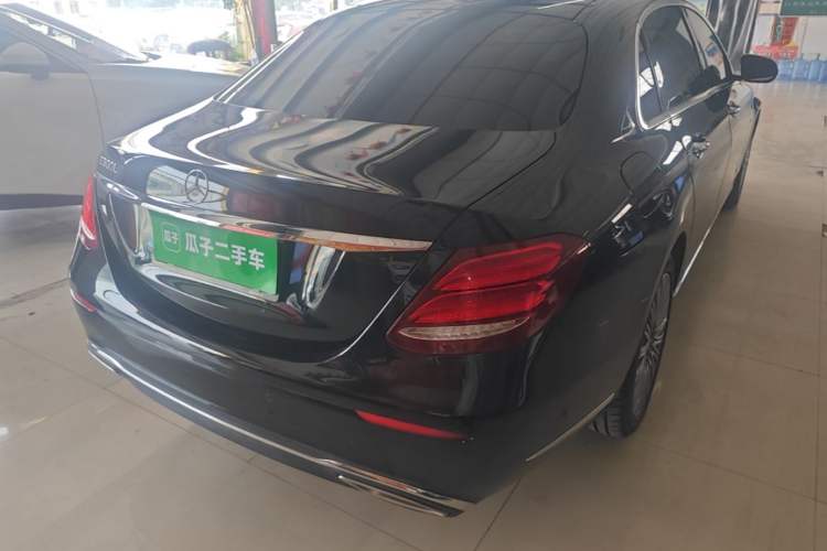 Used Mercedes-Benz E-Class 2020 Restyled E 300 L Exclusive Edition Rear Right 45 Deg