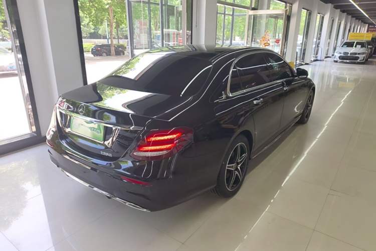 Used Mercedes-Benz E-Class 2020 Restyled E 300 L Sport Exclusive Edition Rear Right 45 Deg