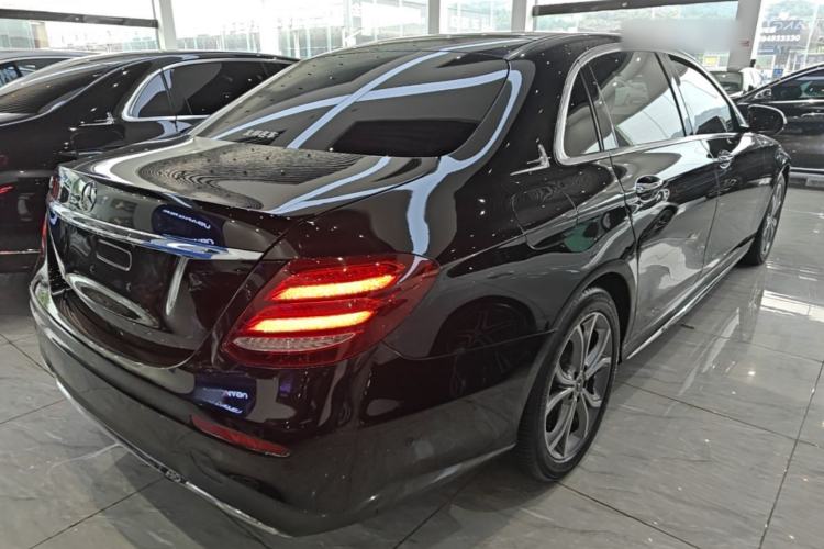 Used Mercedes-Benz E-Class 2020 E 300 L Sporty and Stylish Model Rear Right 45 Deg