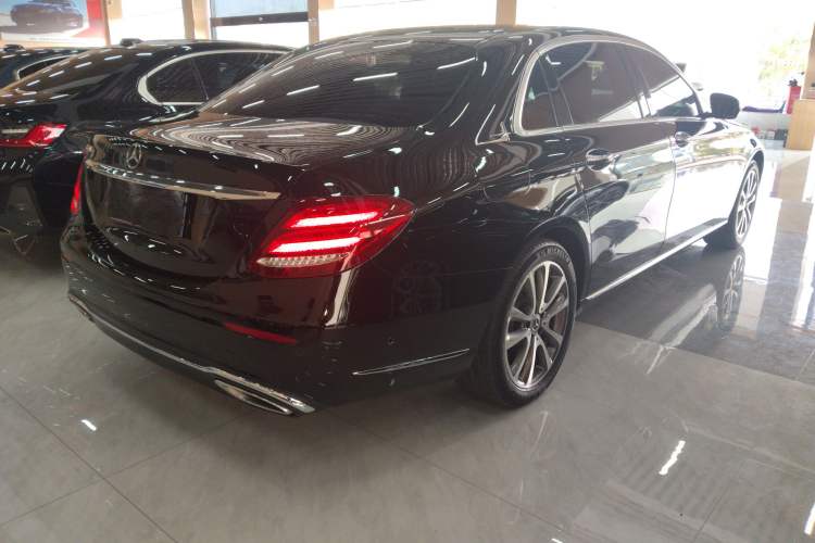Used Mercedes-Benz E-Class 2020 E 260 L Rear Right 45 Deg