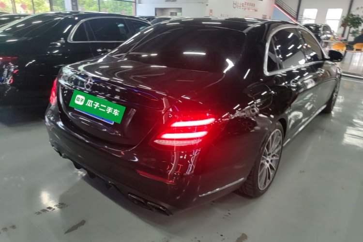Used Mercedes-Benz E-Class 2020 E 300 L Luxury Model Rear Right 45 Deg