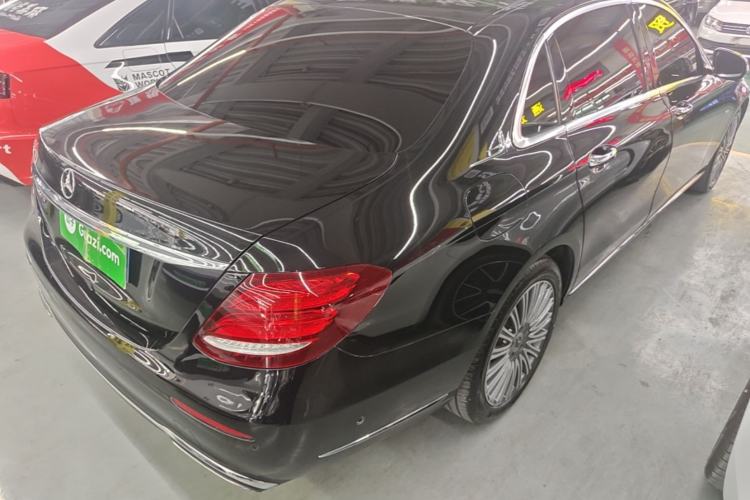 Used Mercedes-Benz E-Class 2020 Restyled E 300 L Exclusive Edition Rear Right 45 Deg