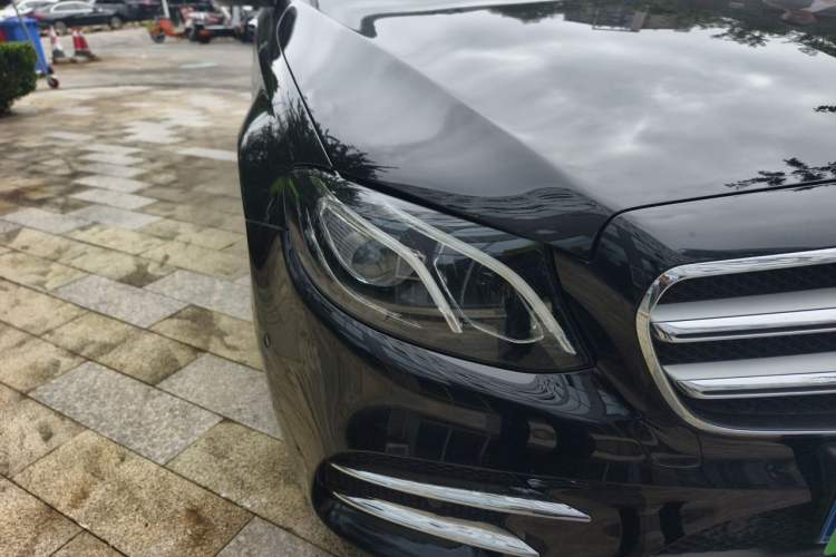 Used Mercedes-Benz E-Class 2020 E 260 L Sport Edition Right Front Headlight