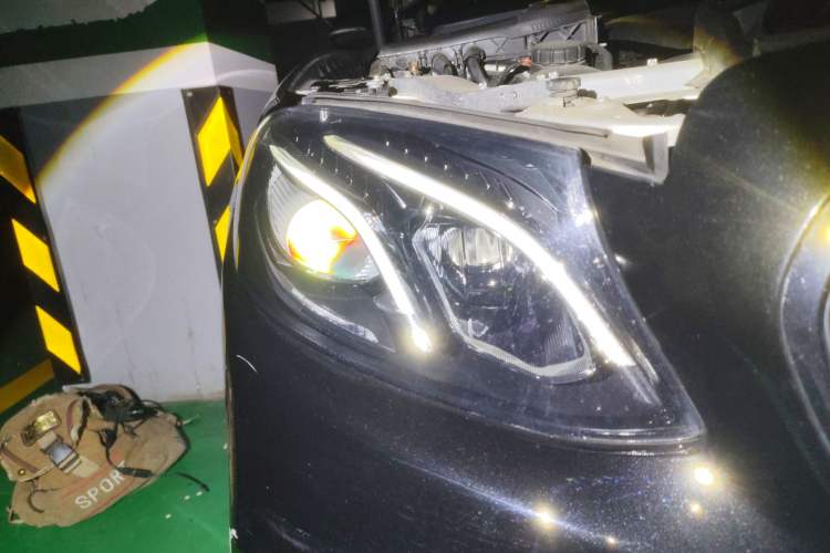 Used Mercedes-Benz E-Class 2020 E 260 L Sport Edition Right Front Headlight