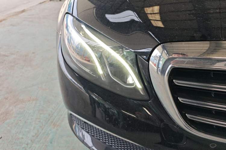 Used Mercedes-Benz E-Class 2020 Facelift E 300 L Stylish Edition Right Front Headlight
