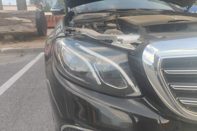 Used Mercedes-Benz E-Class 2020 Facelift E 300 L Stylish Edition Right Front Headlight