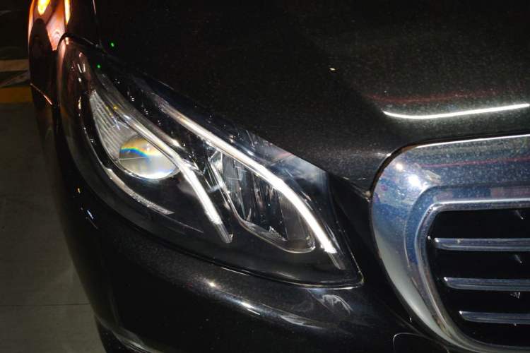 Used Mercedes-Benz E-Class 2020 E 300 L Luxury Model Right Front Headlight