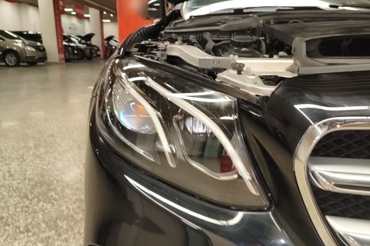 Used Mercedes-Benz E-Class 2020 E 300 L Sporty and Stylish Model Right Front Headlight