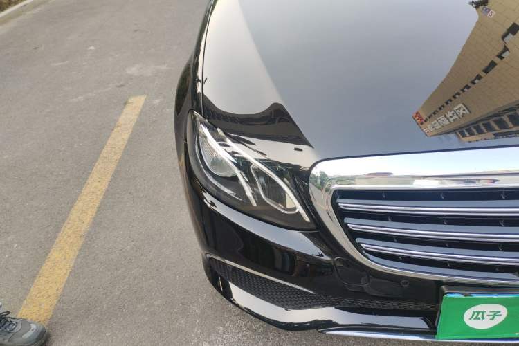 Used Mercedes-Benz E-Class 2020 Restyled E 300 L Exclusive Edition Right Front Headlight