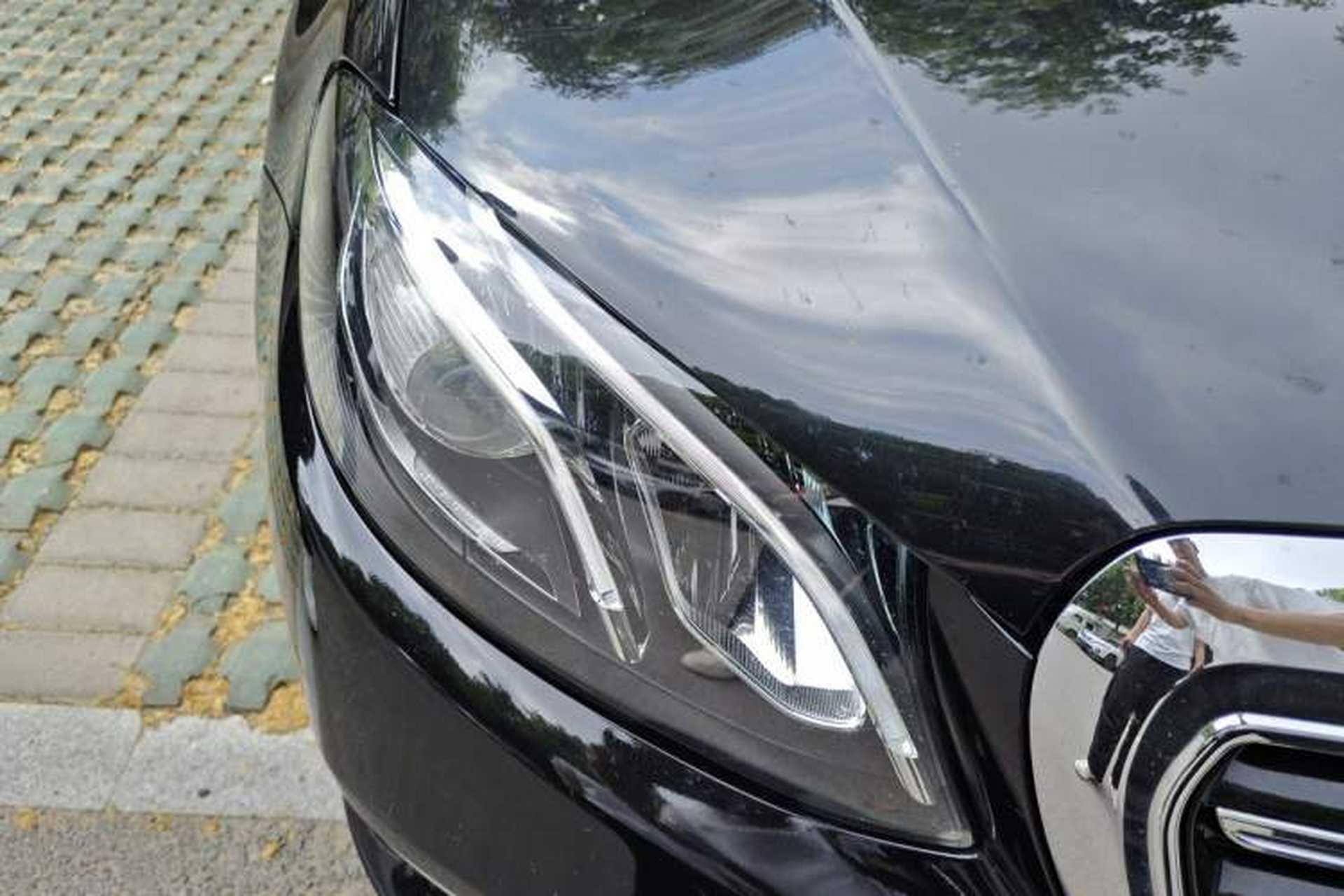 Used Mercedes-Benz E-Class 2020 E 300 L Stylish Model Right Front Headlight