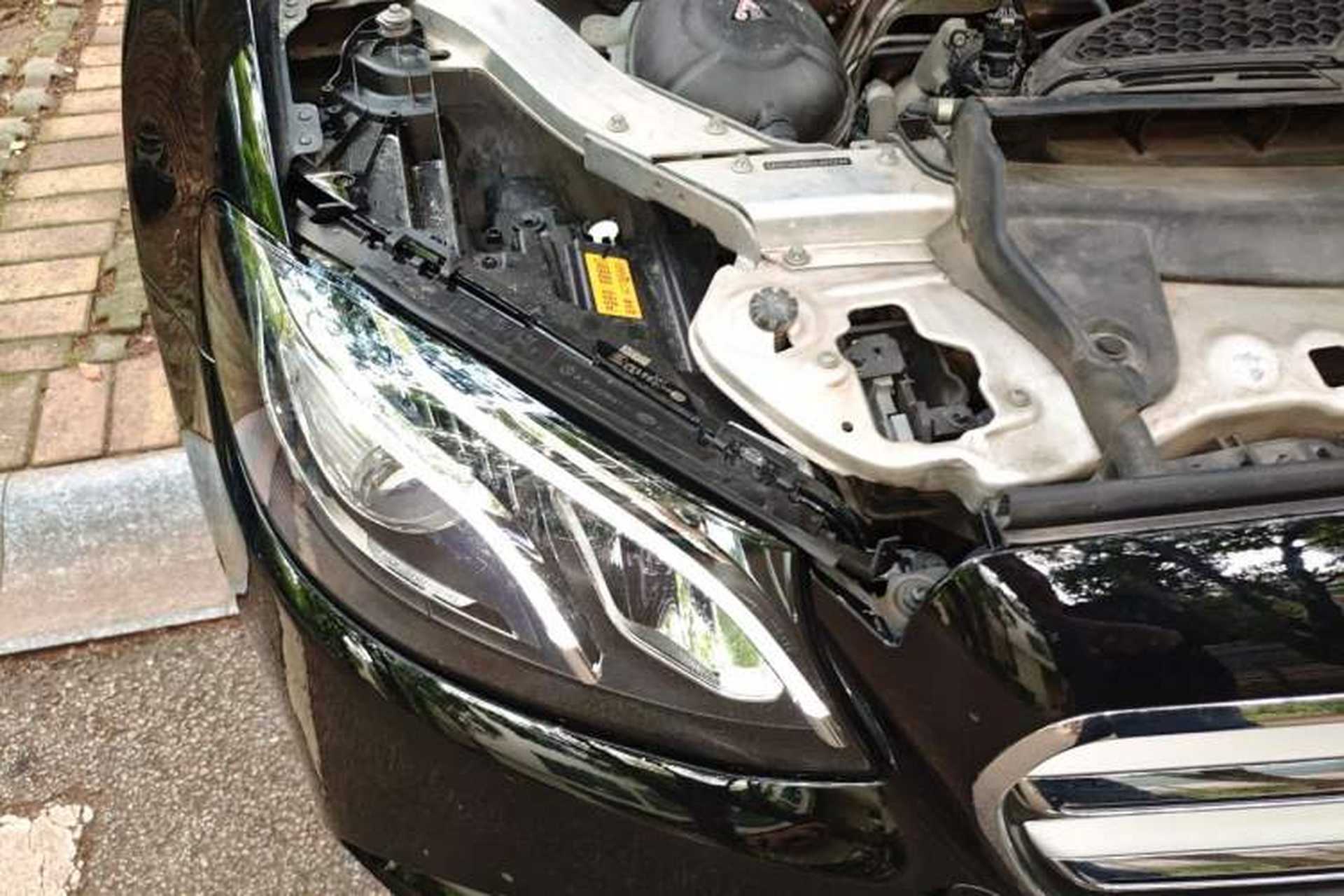 Used Mercedes-Benz E-Class 2020 E 300 L Sport Luxury Edition Right Front Headlight