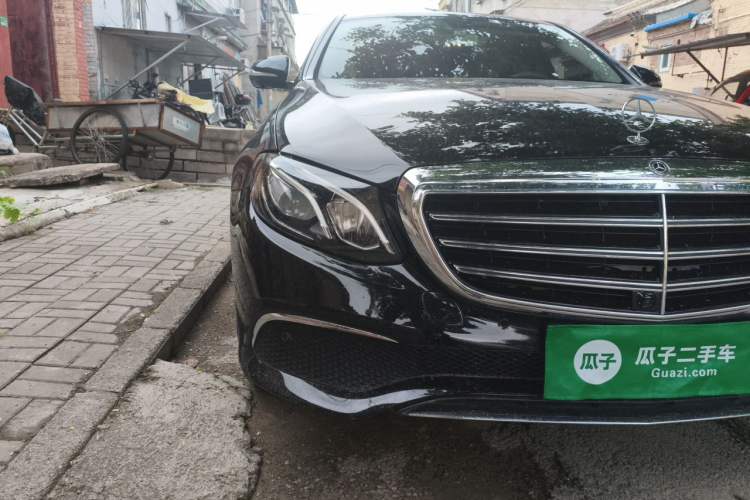 Used Mercedes-Benz E-Class 2020 Restyled E 300 L Exclusive Edition Right Front Headlight