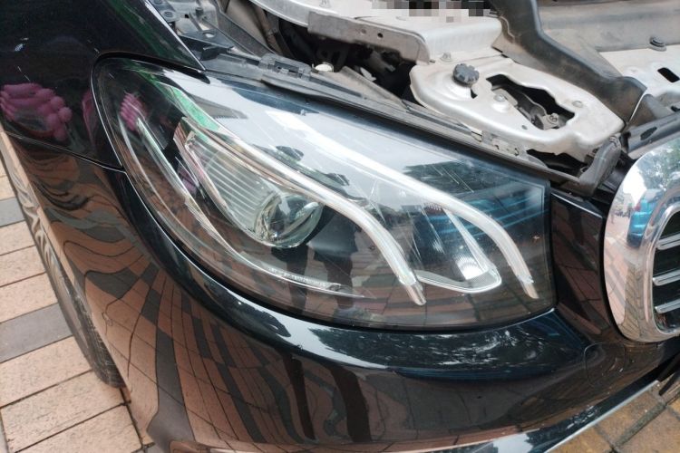 Used Mercedes-Benz E-Class 2020 Restyled E 300 L Exclusive Edition Right Front Headlight