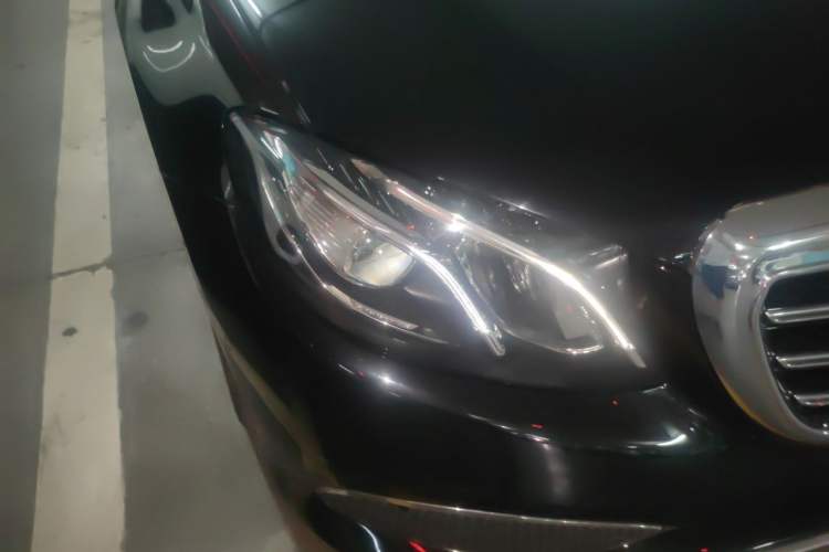 Used Mercedes-Benz E-Class 2020 Facelift E 300 L Stylish Edition Right Front Headlight