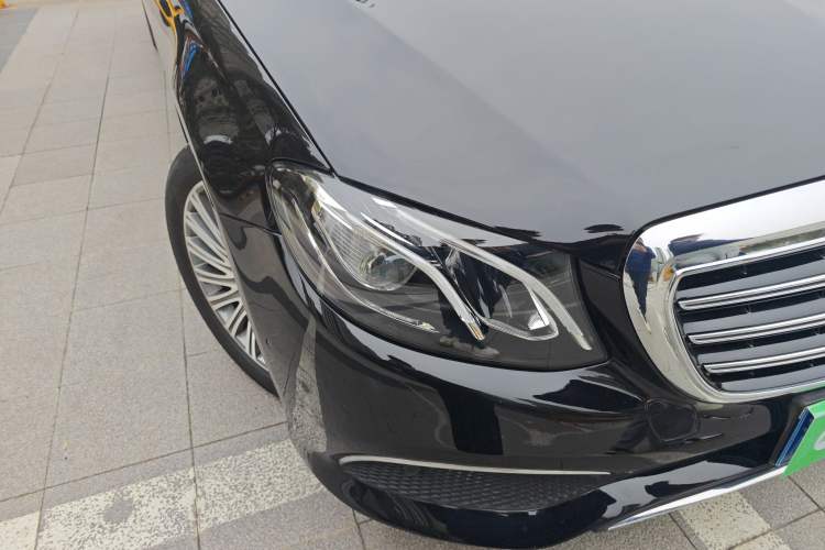 Used Mercedes-Benz E-Class 2020 E 300 L Luxury Model Right Front Headlight