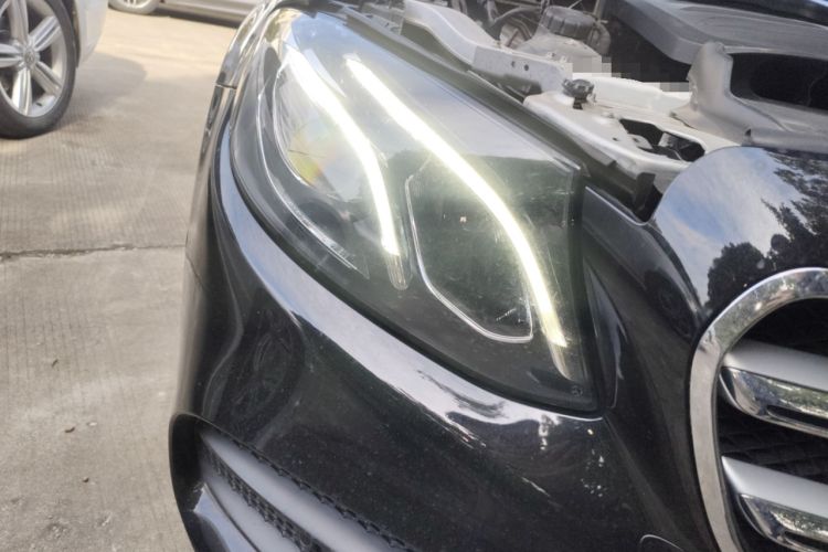 Used Mercedes-Benz E-Class 2020 E 260 L Sport Edition Right Front Headlight