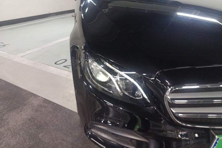 Used Mercedes-Benz E-Class 2020 E 300 L Sporty and Stylish Model Right Front Headlight