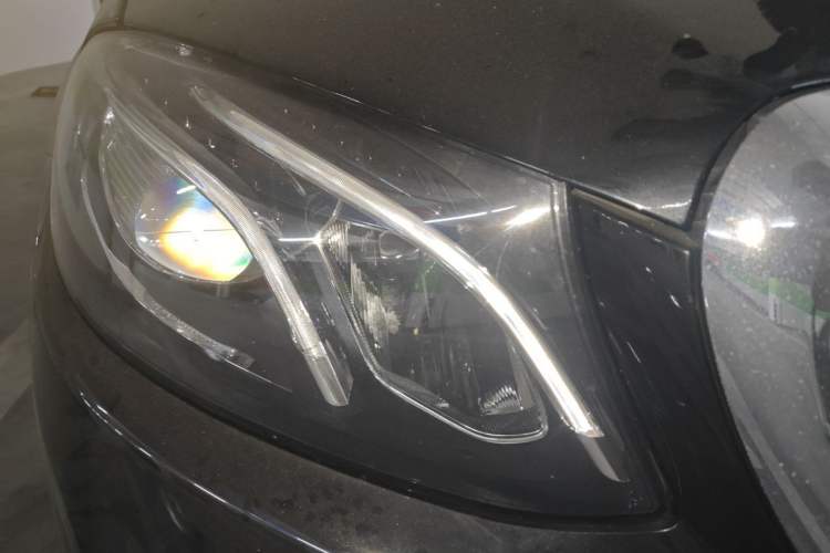 Used Mercedes-Benz E-Class 2020 E 300 L Luxury Model Right Front Headlight