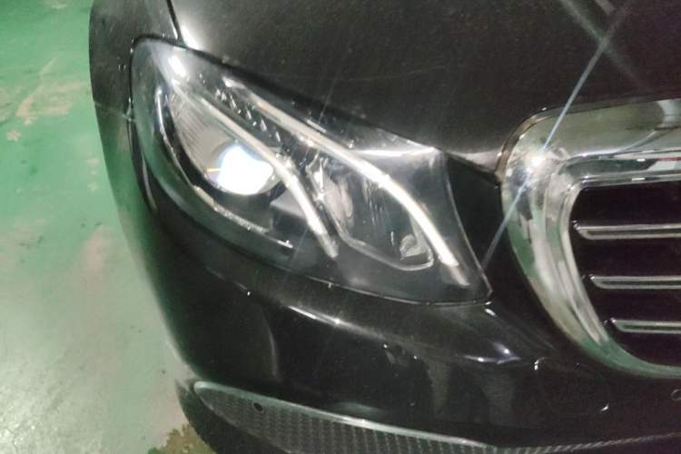 Used Mercedes-Benz E-Class 2020 E 300 L Luxury Model Right Front Headlight