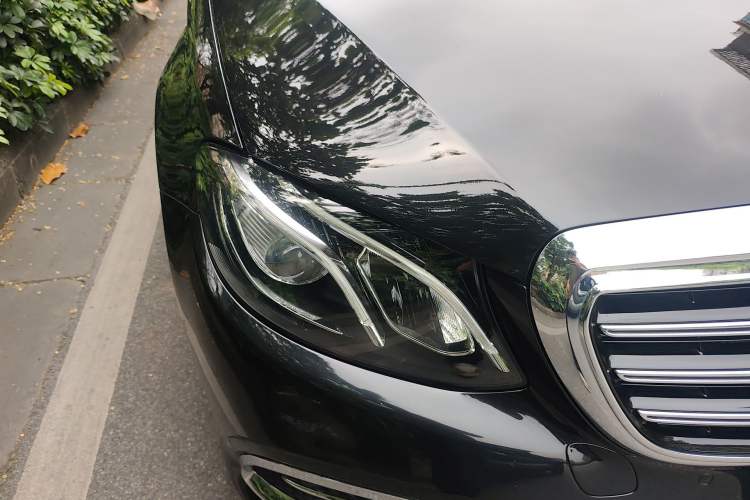 Used Mercedes-Benz E-Class 2020 Facelift E 300 L Stylish Edition Right Front Headlight