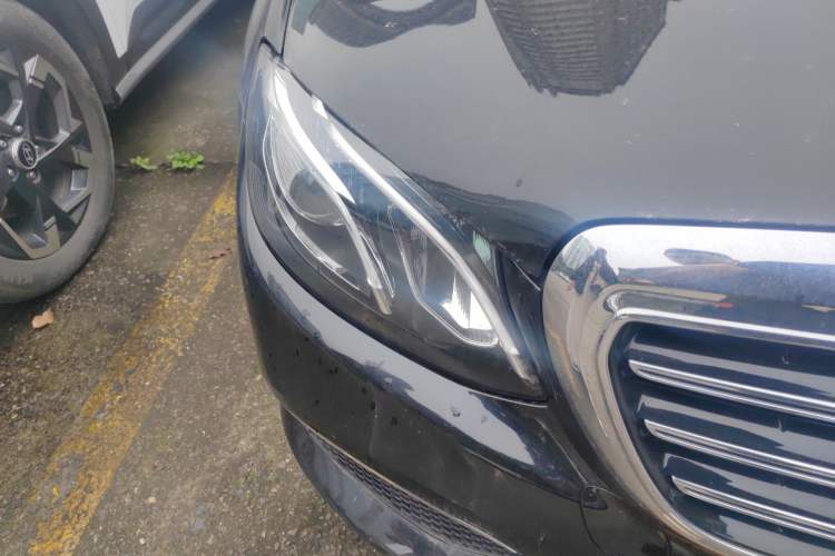 Used Mercedes-Benz E-Class 2020 E 300 L Stylish Model Right Front Headlight