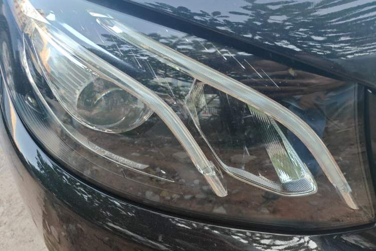 Used Mercedes-Benz E-Class 2020 E 300 L Luxury Model Right Front Headlight