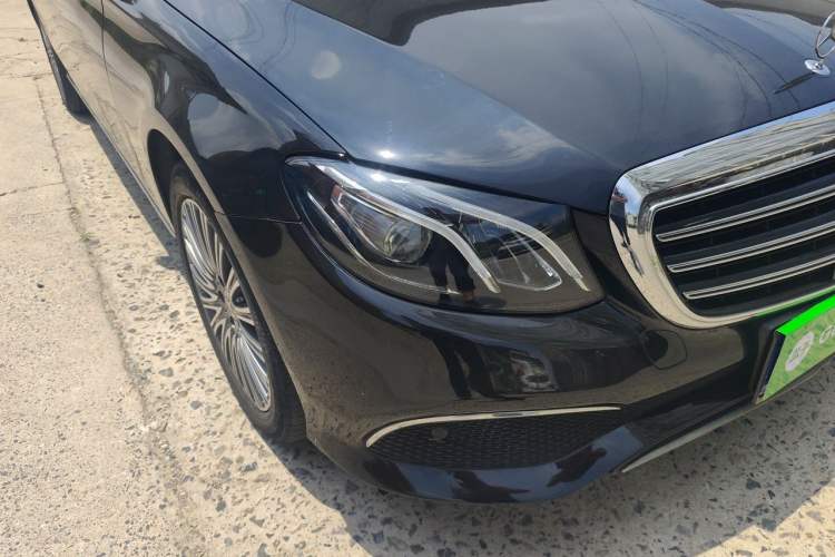 Used Mercedes-Benz E-Class 2020 E 300 L Luxury Model Right Front Headlight