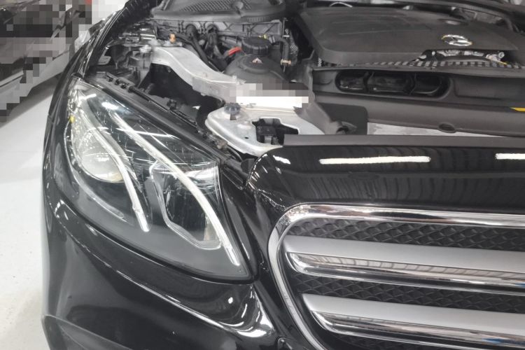 Used Mercedes-Benz E-Class 2020 Restyled E 300 L Sport Exclusive Edition Right Front Headlight