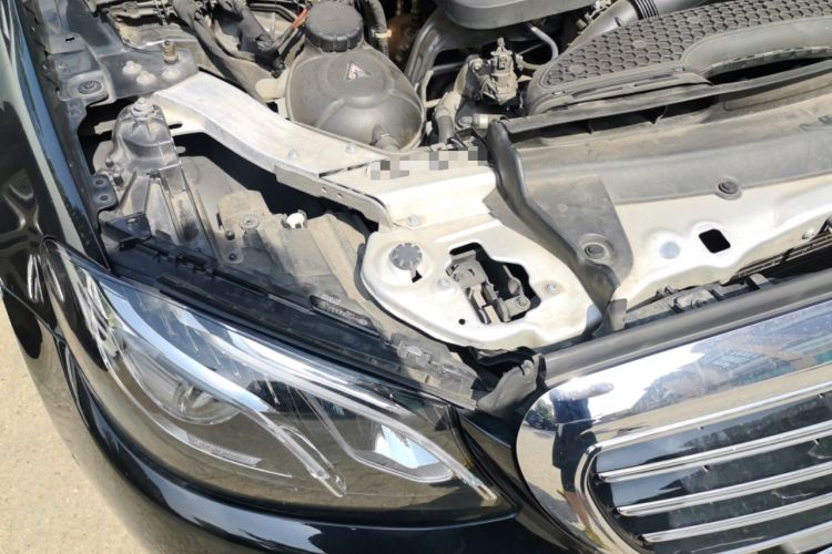 Used Mercedes-Benz E-Class 2020 Facelift E 300 L Stylish Edition Right Front Headlight