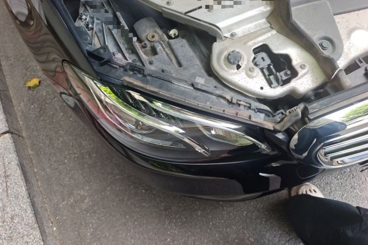 Used Mercedes-Benz E-Class 2020 Restyled E 300 L Exclusive Edition Right Front Headlight